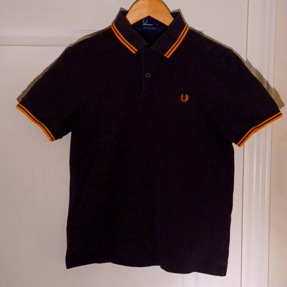 Fred Perry black & yellow polo